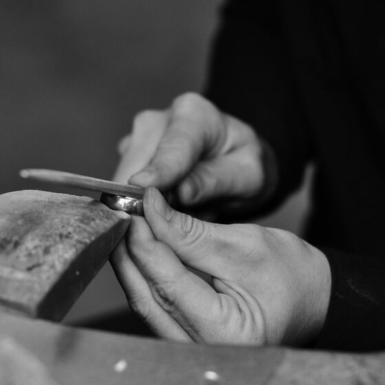 New webshop for the leading supplier for the gold and silversmith industry